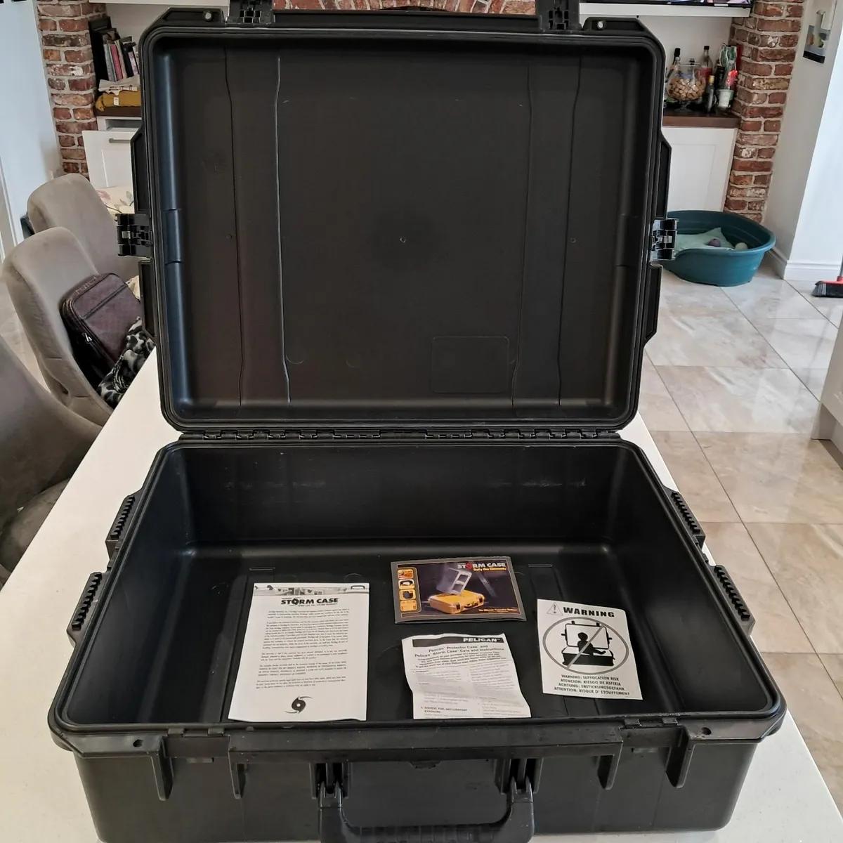 Used Pelican Shipping Case