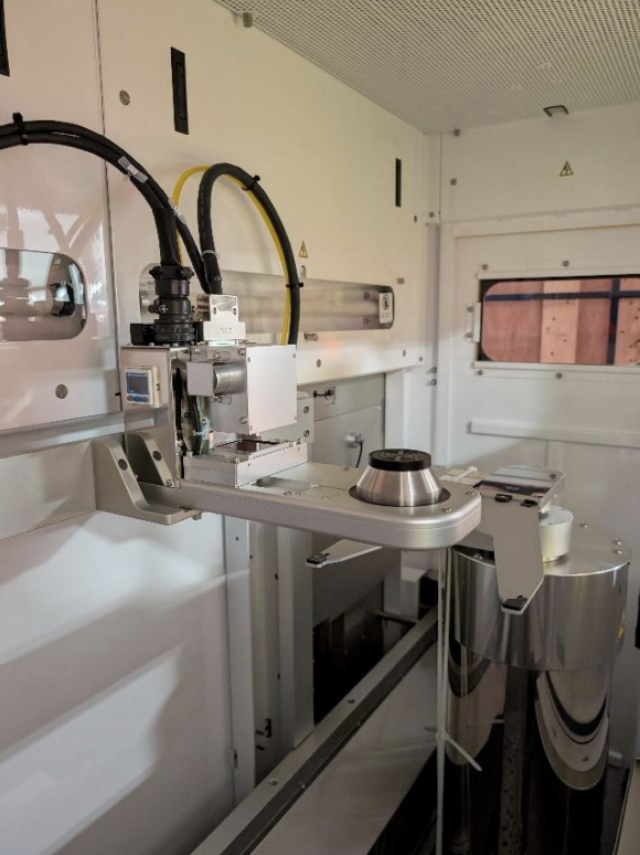 Used 2010 AMAT Centura DPHe