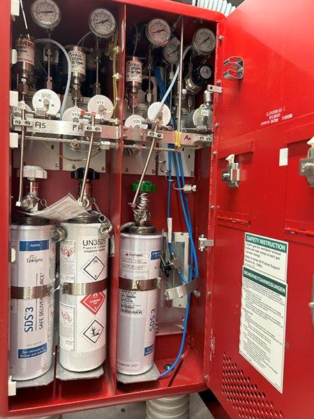 Used 2000 Varian E500 EHPI