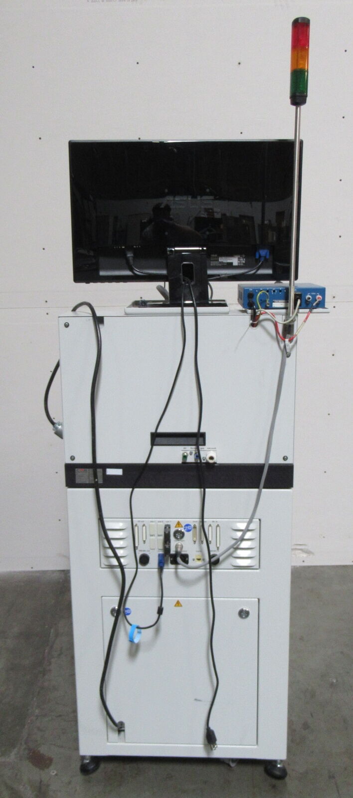 Used F&K Delvotek 6200 Gold Ball Wire Bonder System w/ Leica MZ6 Head