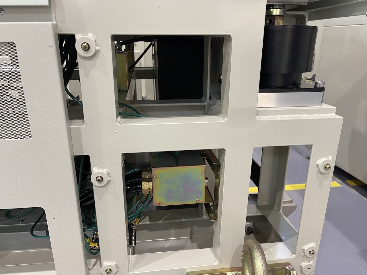 Used 2011 Jeol JBX 6000 FS/E