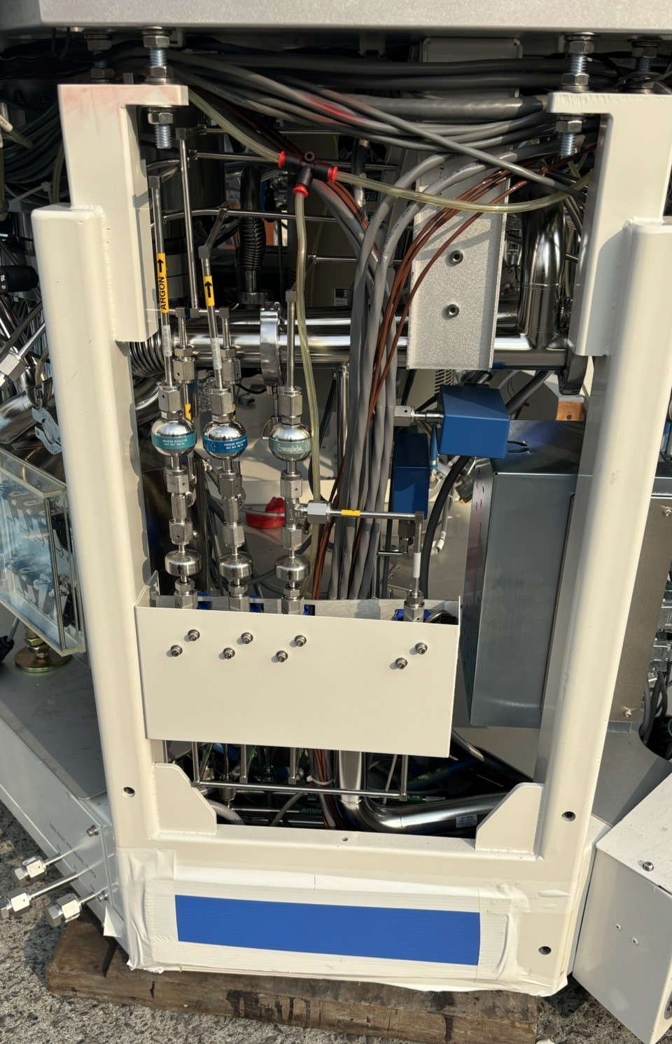 Used Novellus Inova XT 300mm PVD