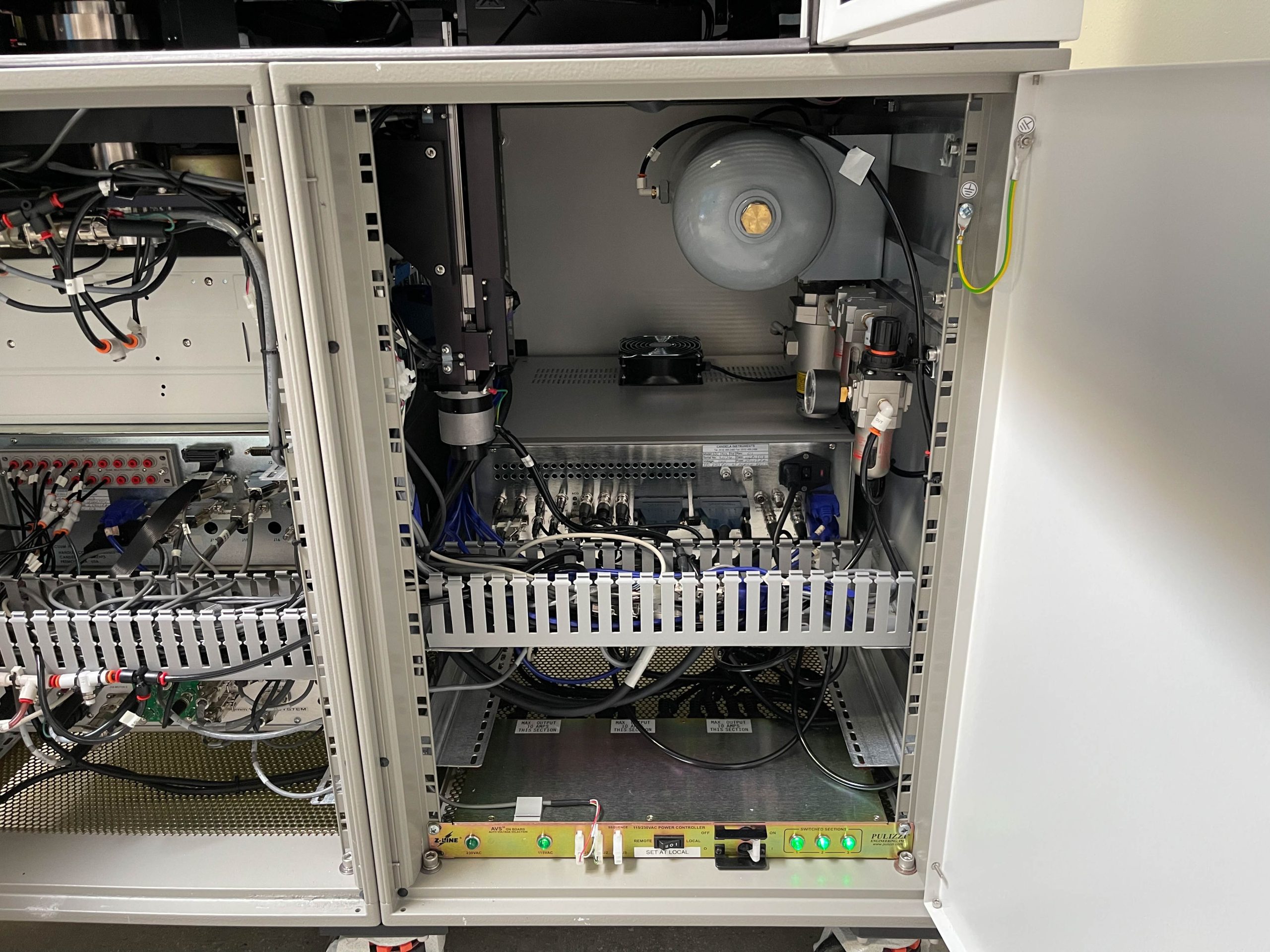 Used 2004 KLA-Tencor Candela C 2 Surface Analyzer