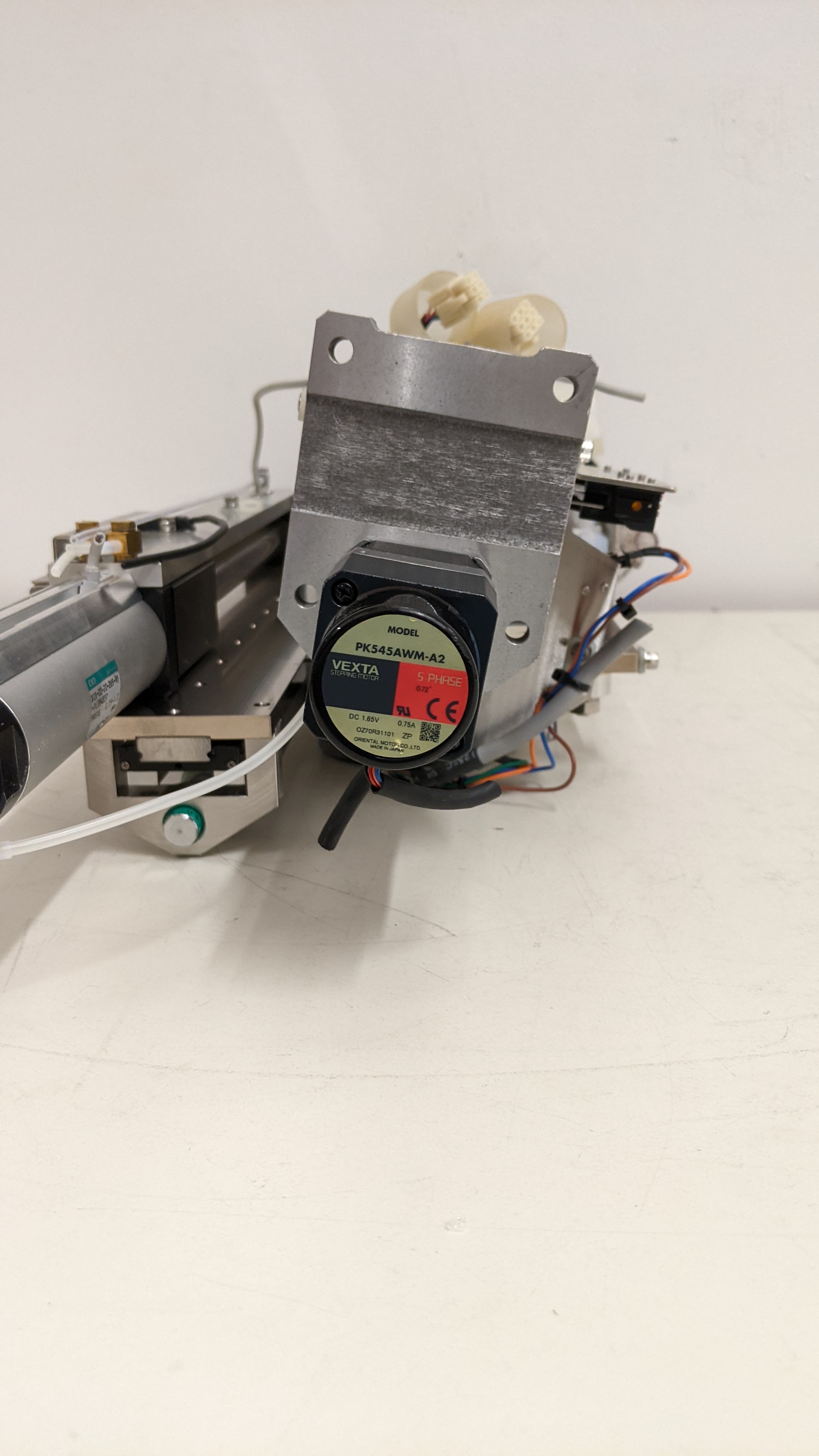 Used SCREEN CKD Brush Cylinder assembly