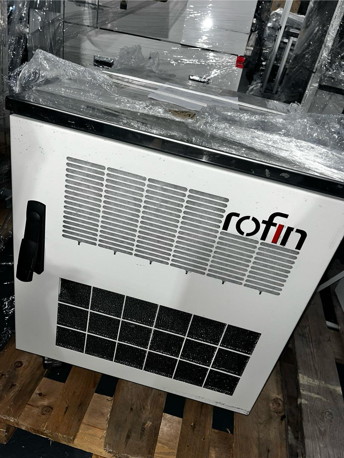 Used 2009 Rofin Sinar Powerline E40 IC Laser Assembly with Power Supply Powerline E-40