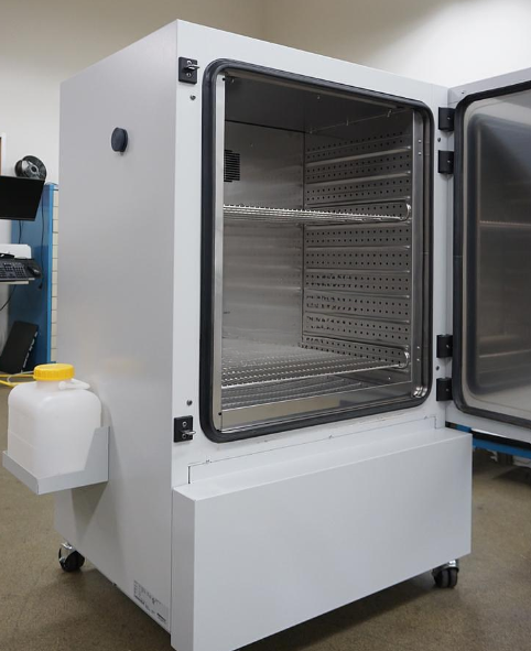Used 2023 Binder KBF-S ECO 240-UL Climate Chamber with Thermoelectric cooling and 9 cuft interior
