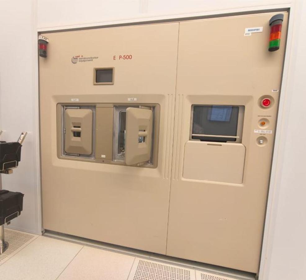 Used 2013 AMAT Thin Wafer handling Hydrogen Implanter