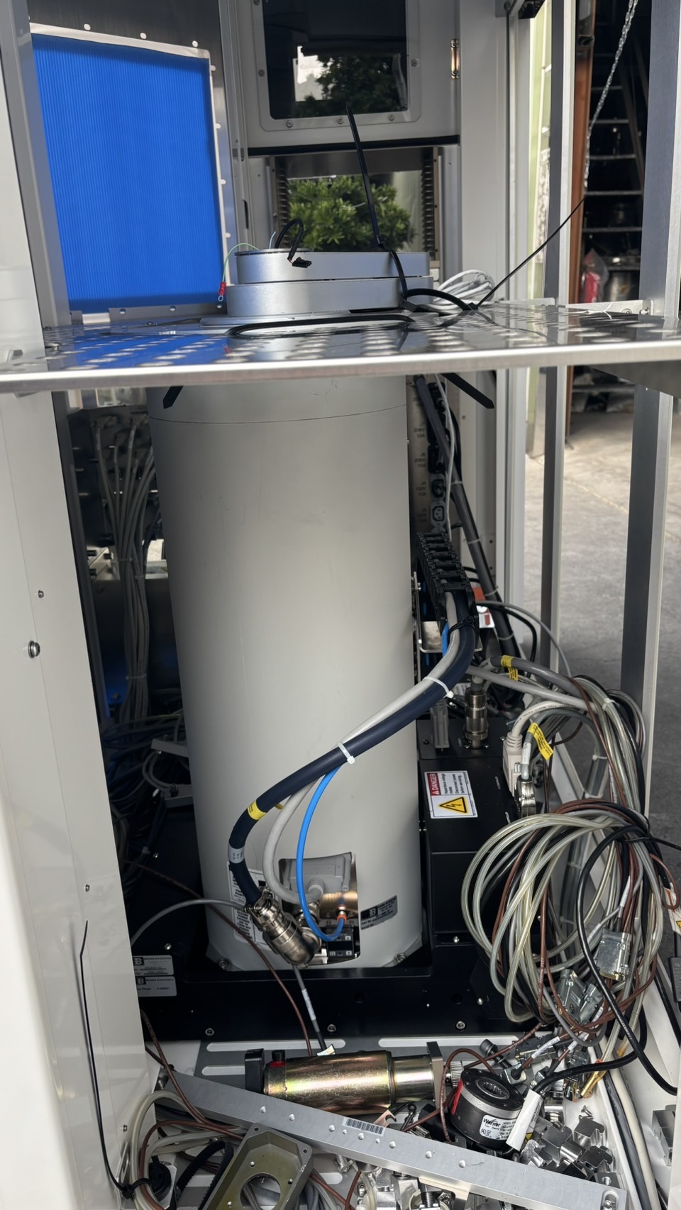 Used Novellus Inova XT 300mm PVD