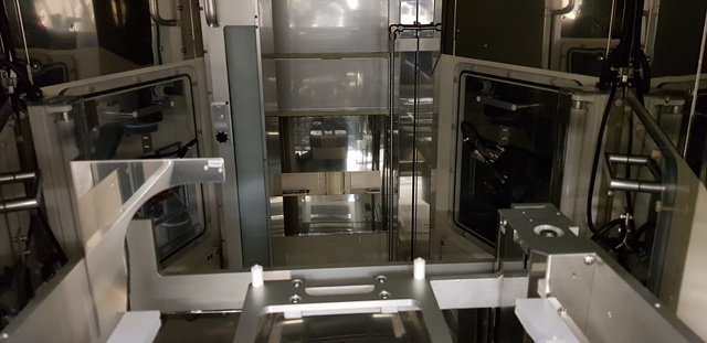 Used 2008 DNS Dainippon Screen SU3000 12 Inches 4 Chambers Wet Station