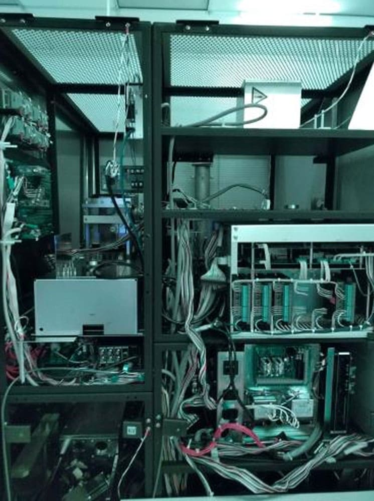 Used 2001 HITACHI S-9220