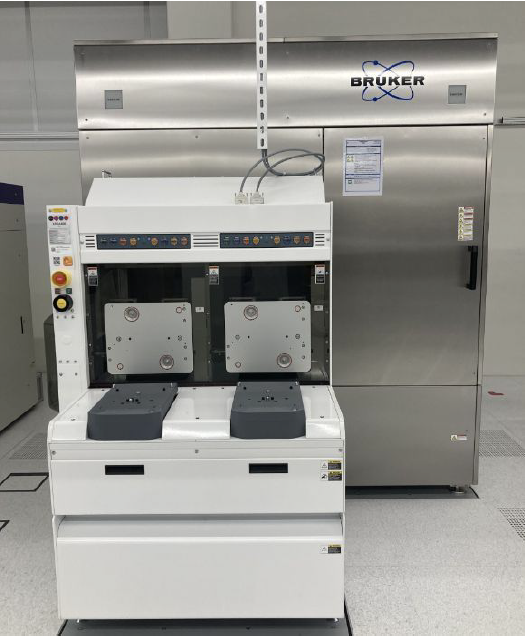 Used 2011 Bruker D8 Fabline