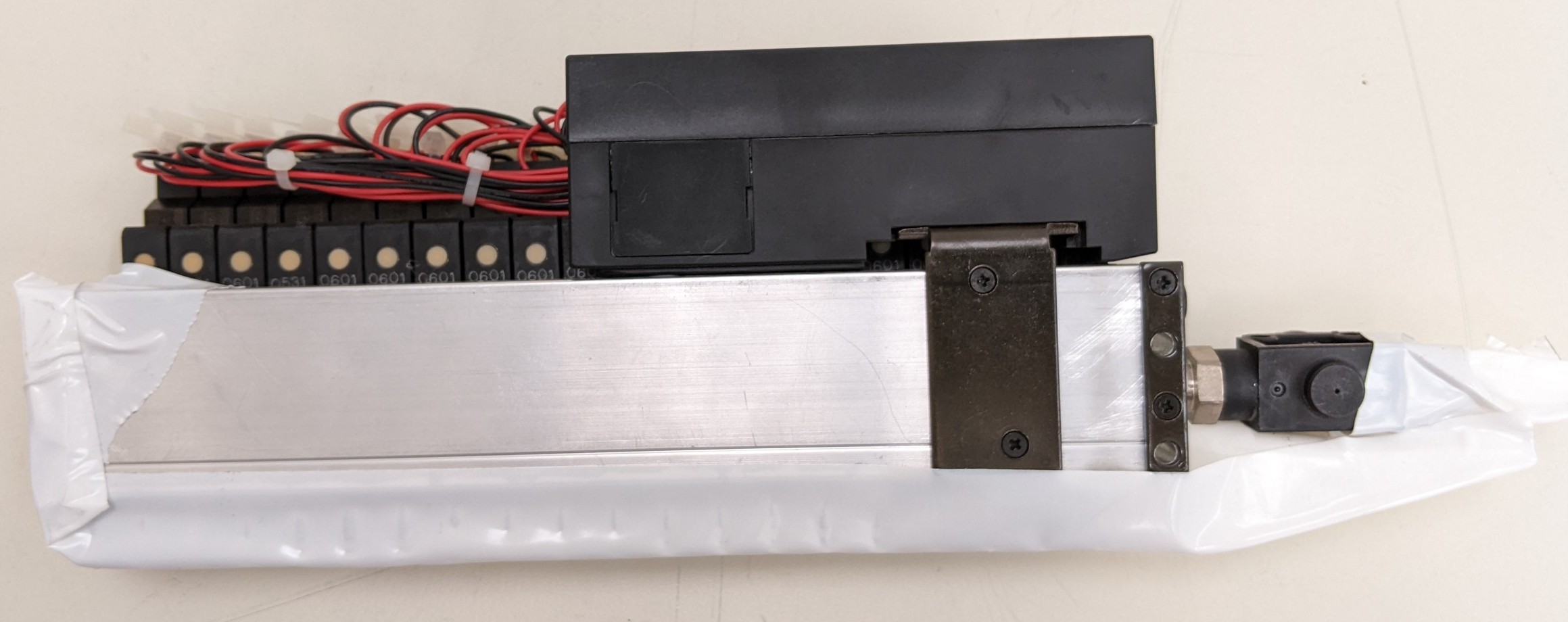 Used TEL Act 8 Part Dev 3-X Dispense Valve Solenoid Block