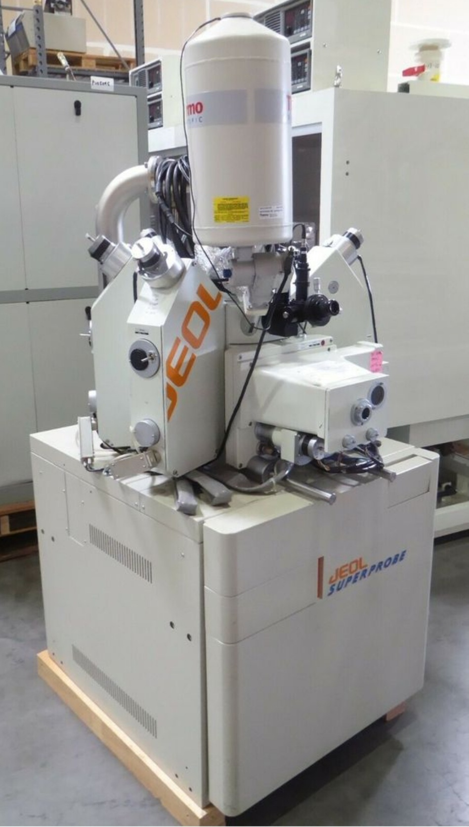 Used JEOL JXA-8800L Electron Probe Microanalyzer