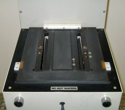 Used MACTRONIX UKA-825 Wafer Transfer Tool