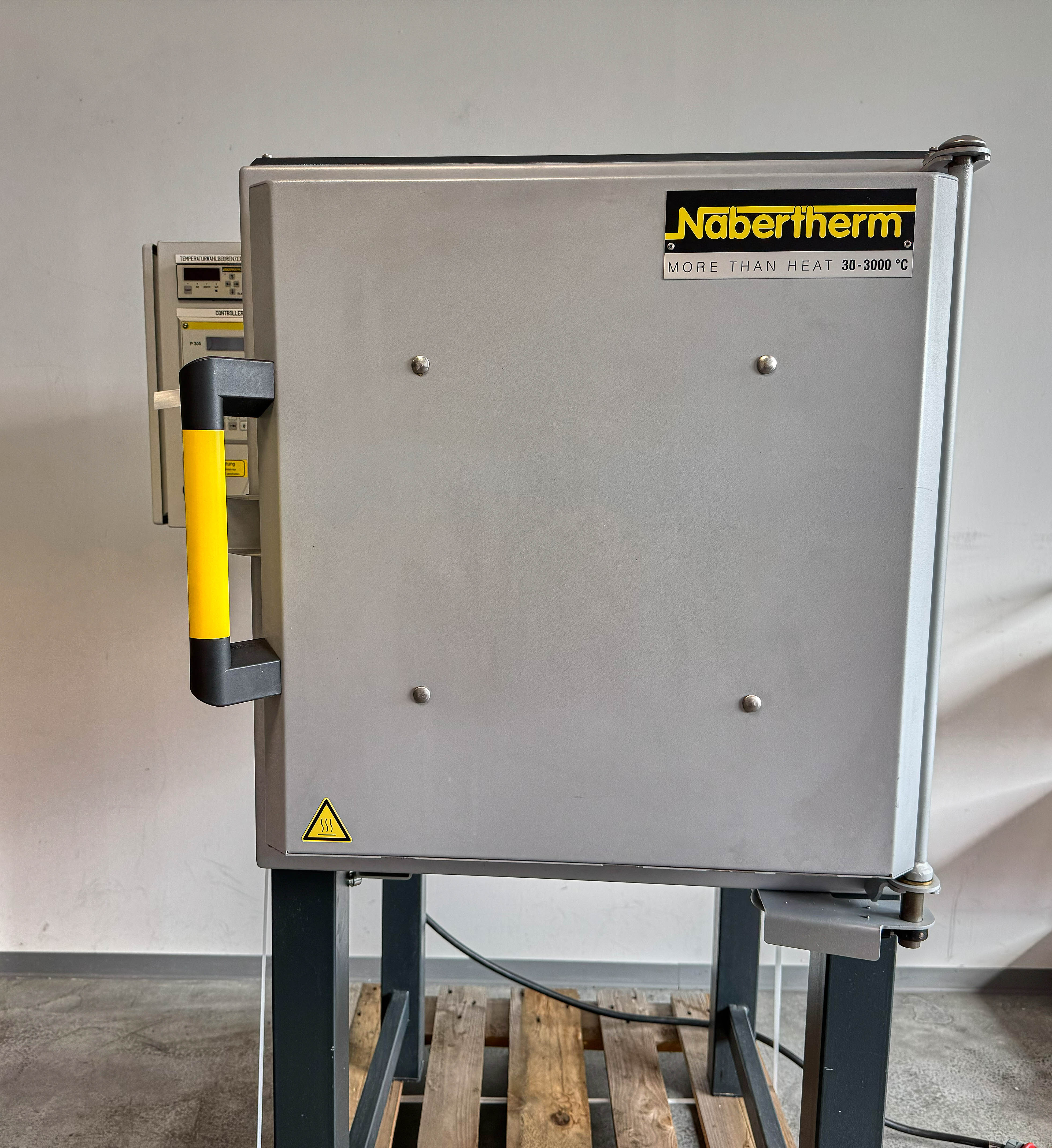 Used Nabertherm N60/65HA 650°C Chamber Furnace