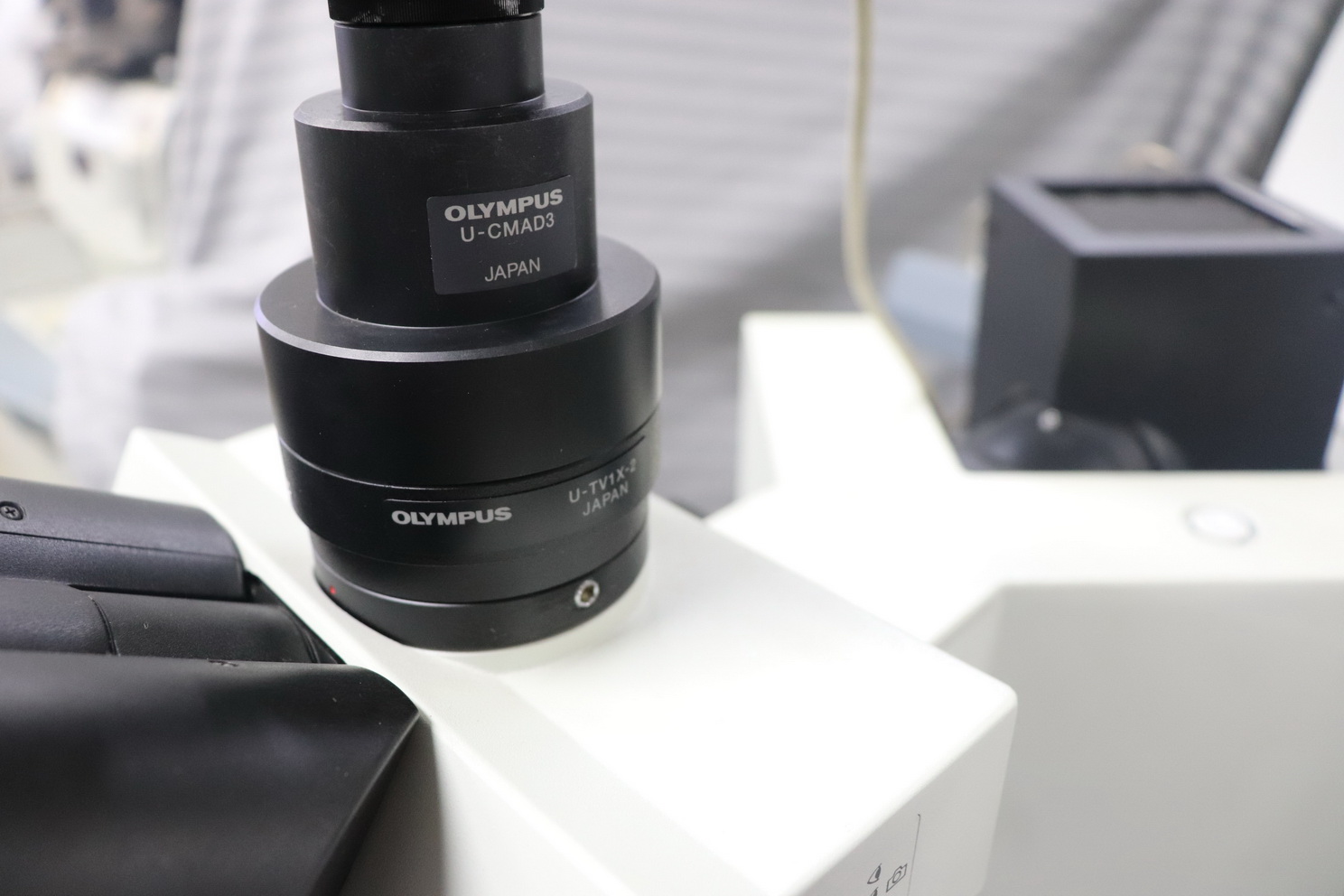 Used OLYMPUS BX60MF5 Trinocular Microscope