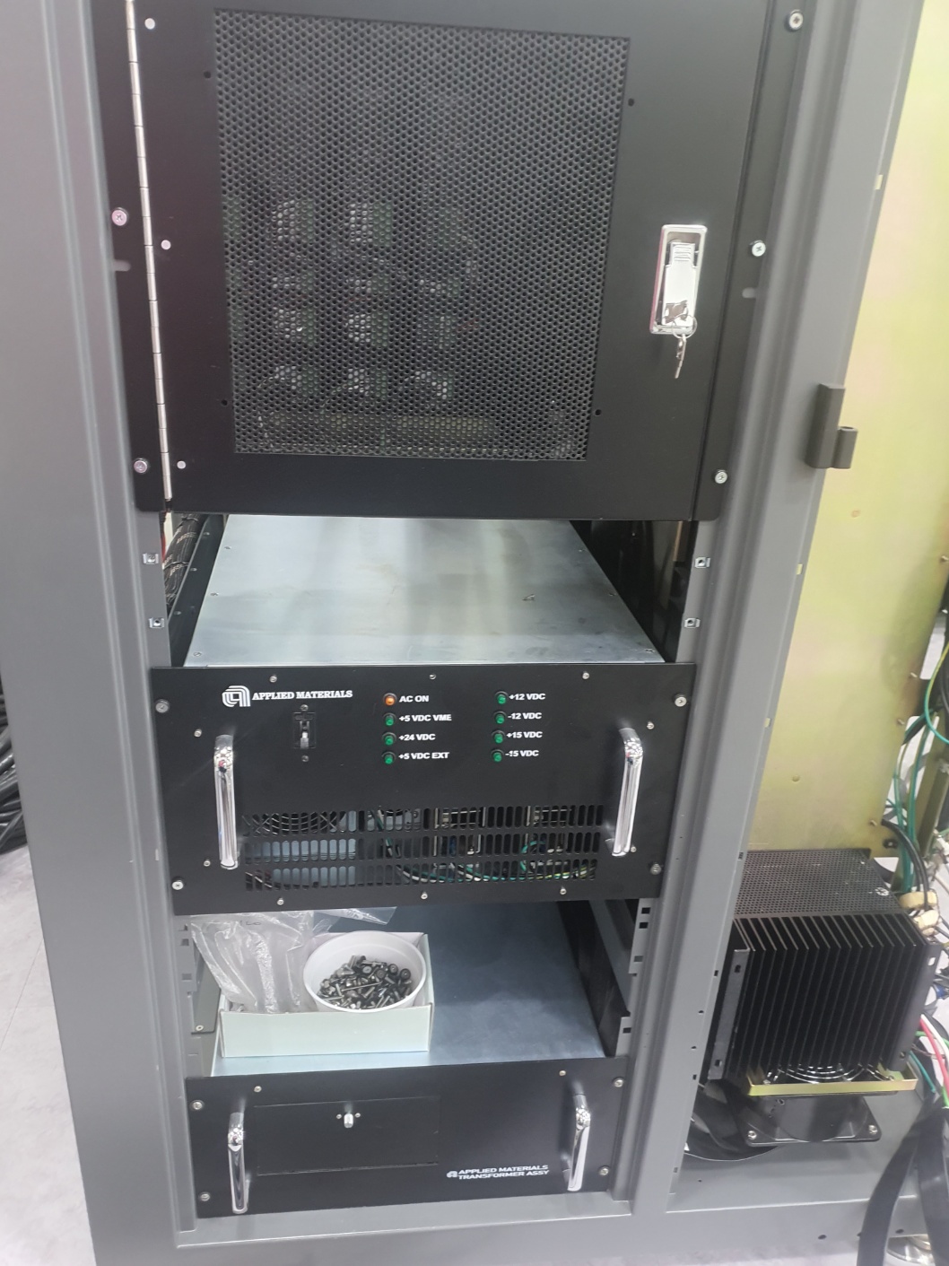 Refurbished 1994 AMAT Centura 1 P2 fully refurbished 3-chamber EMXP oxide