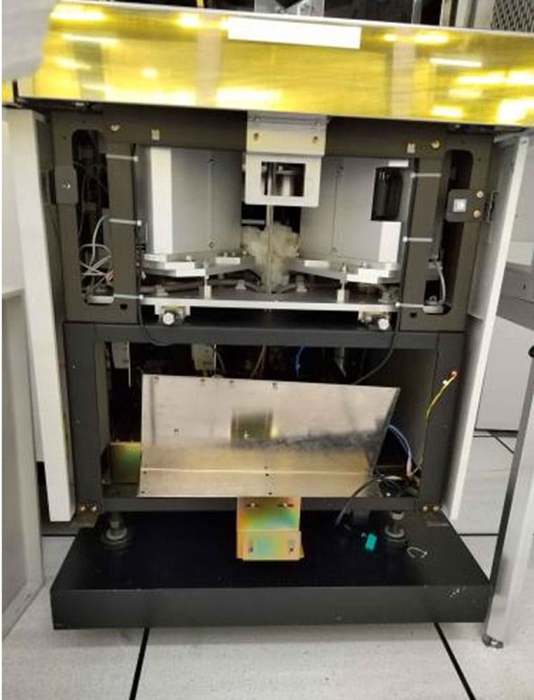 Used 2001 HITACHI S-9220