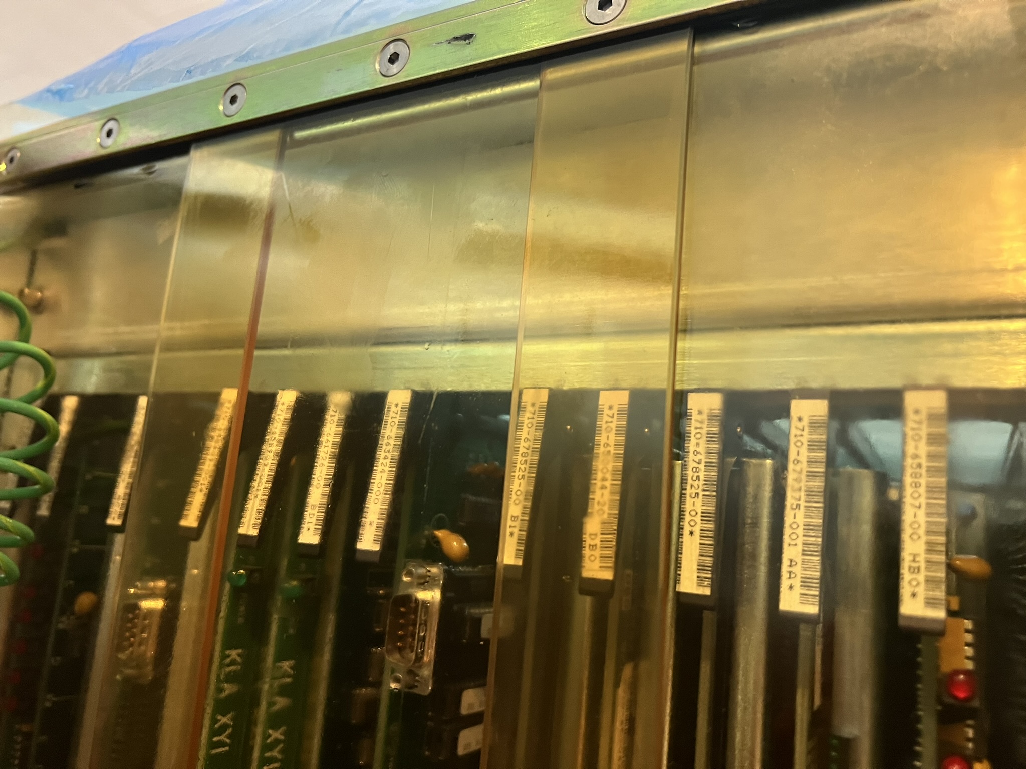 Used KLA 2138 XP Dual open cassette for 200mm