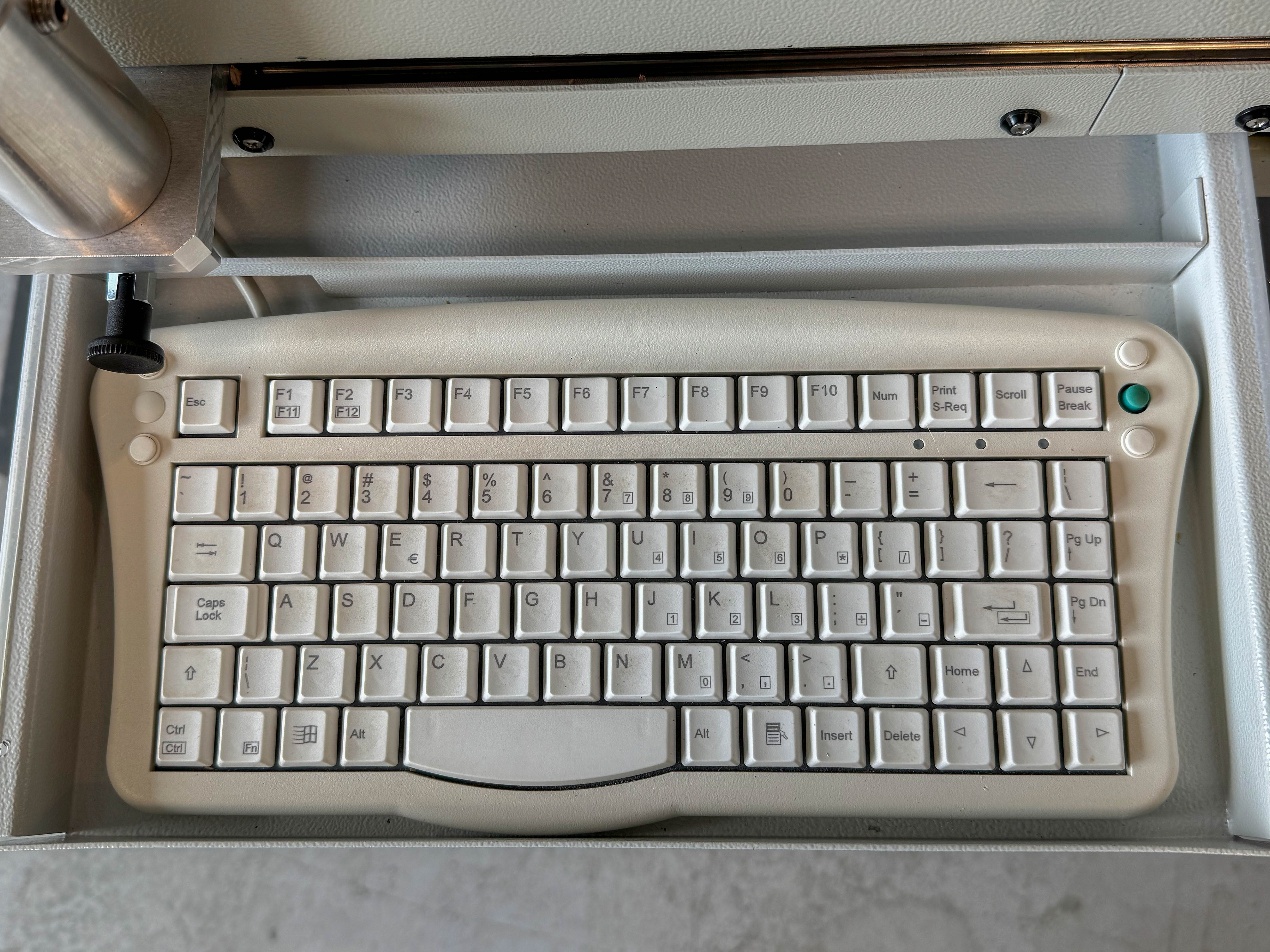 Used 2005 F&S Bondtec 5610