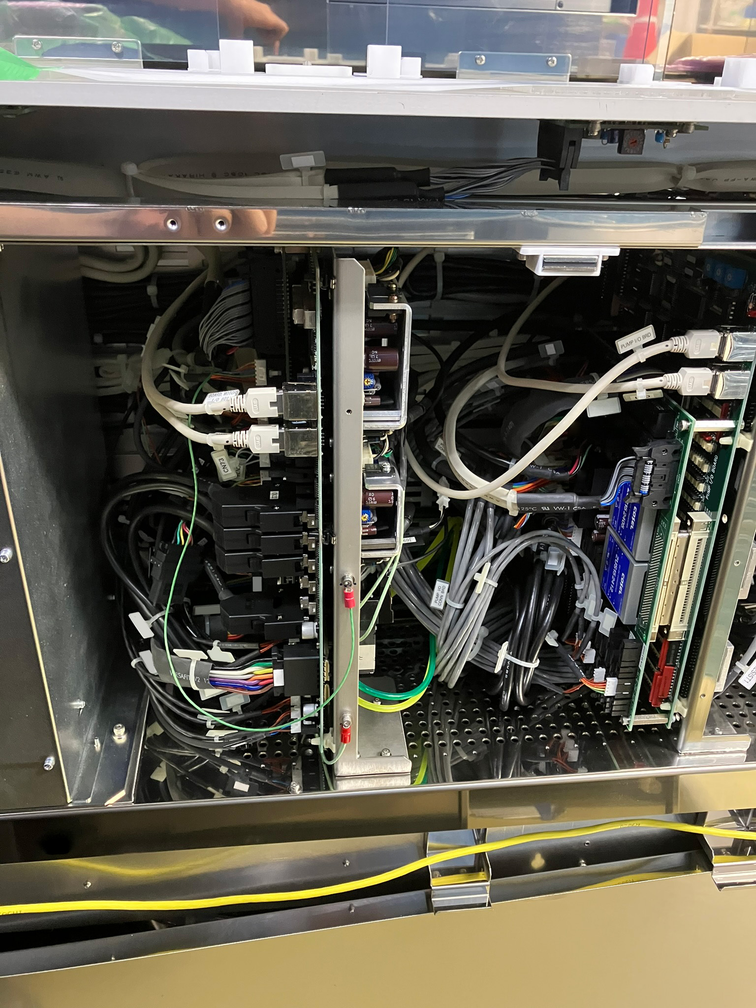 Used 2002 TEL Act 8 Coater / Developer