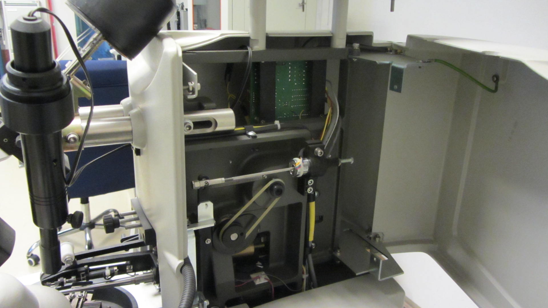 Used Kulicke & Soffa Model 4526 Manual wedge bonder