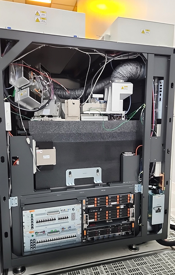 Used 2022 KLA Altair 8935-FFC AOI Tool