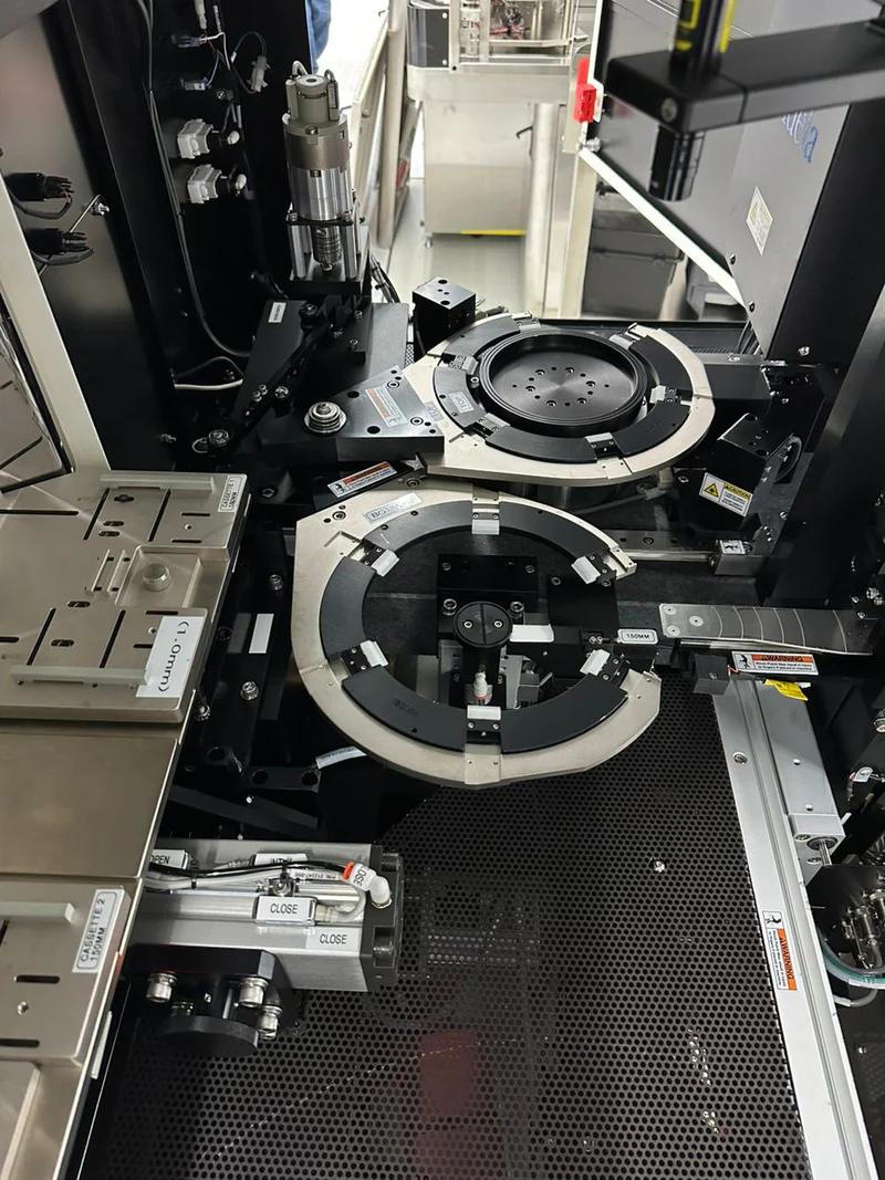 Used 2011 KLA  Candela CS 20 Surface Inspection System 6"