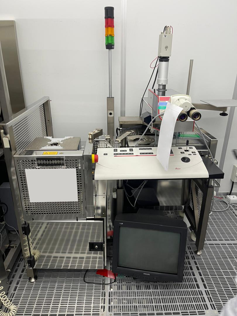 Used 2001 Leica INS 3000