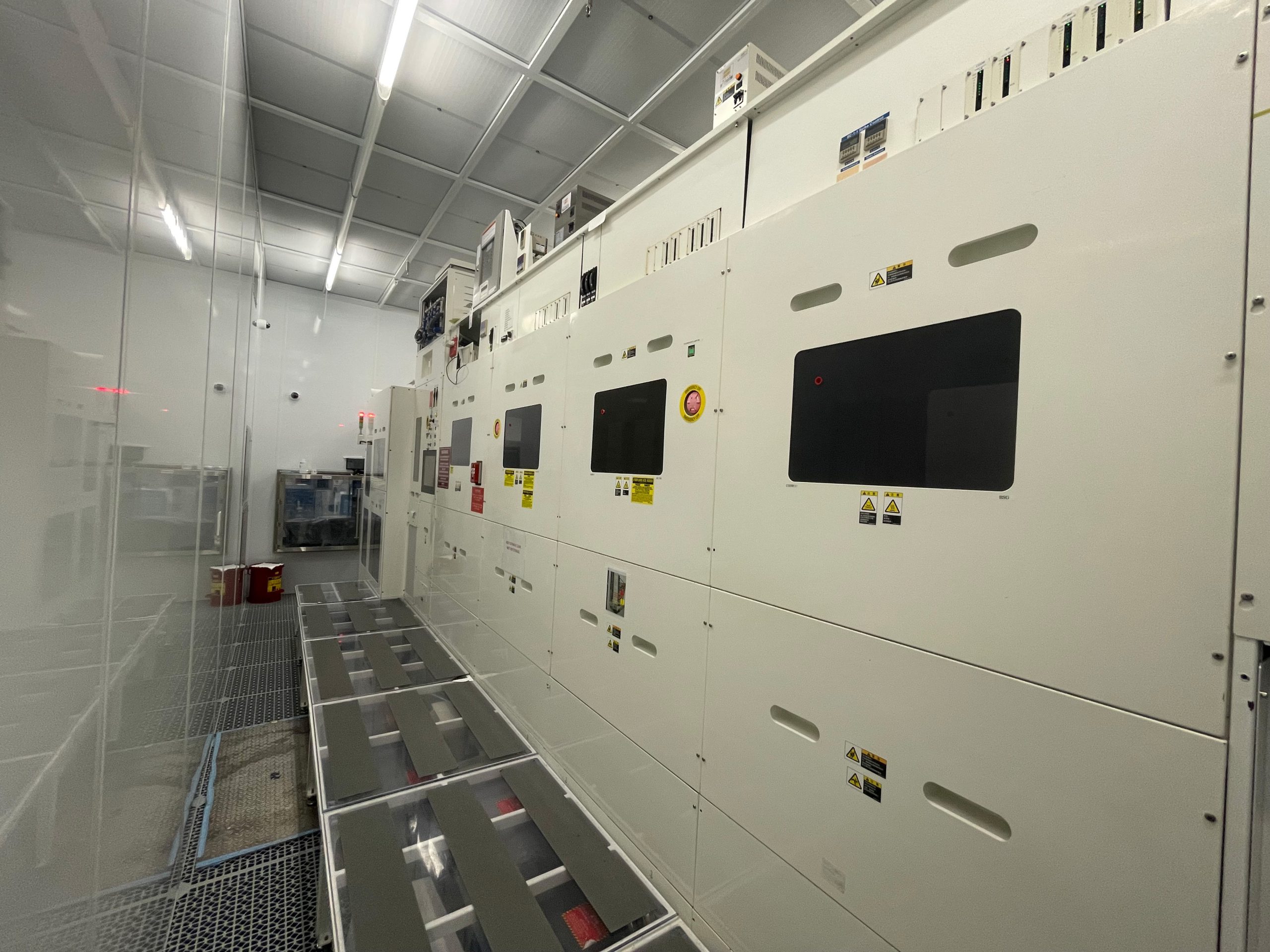 Used 2003 TEL UW 300 Wafer Cleaner