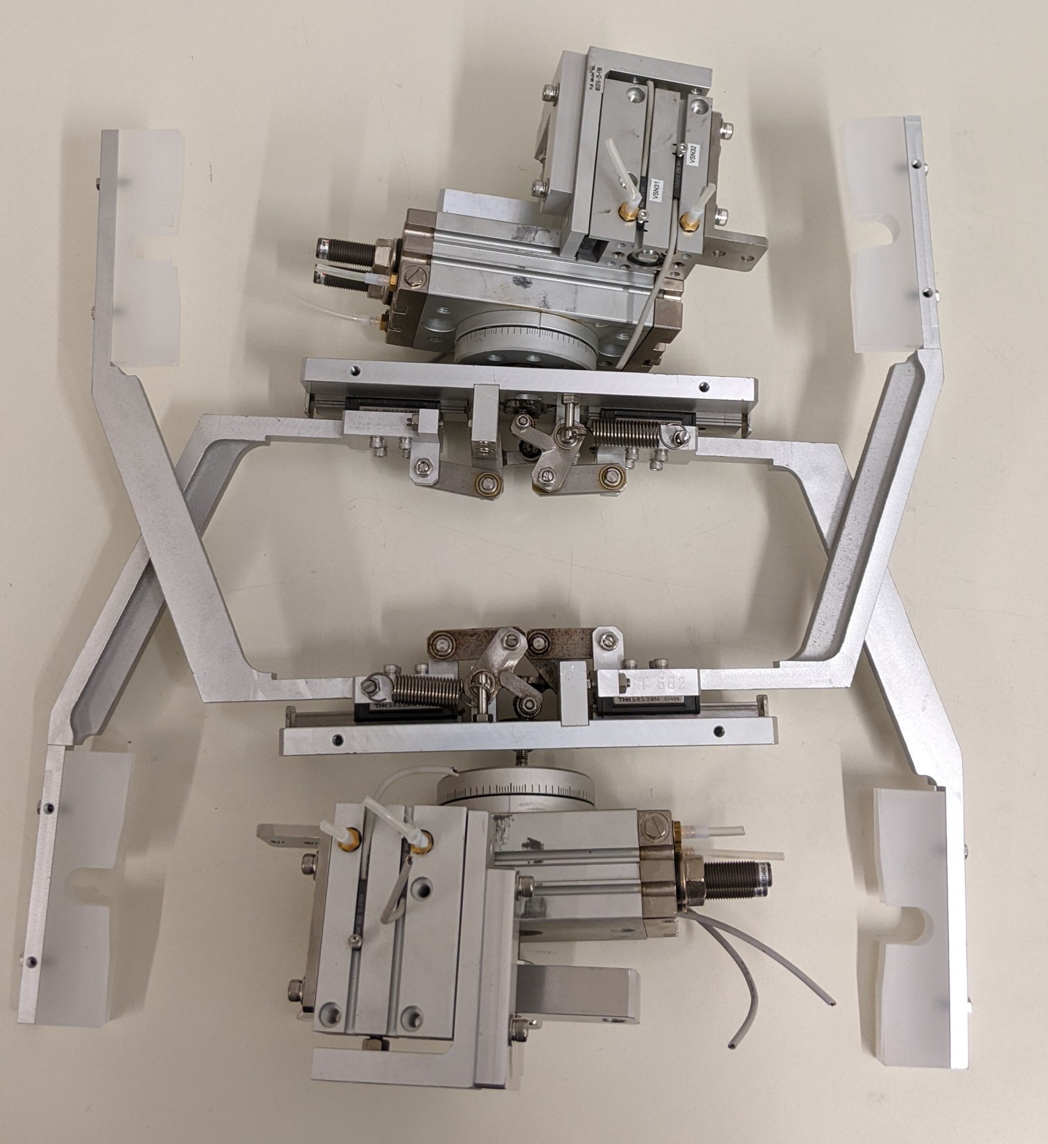 Used SMC Mechanical Device  Wafer Effector