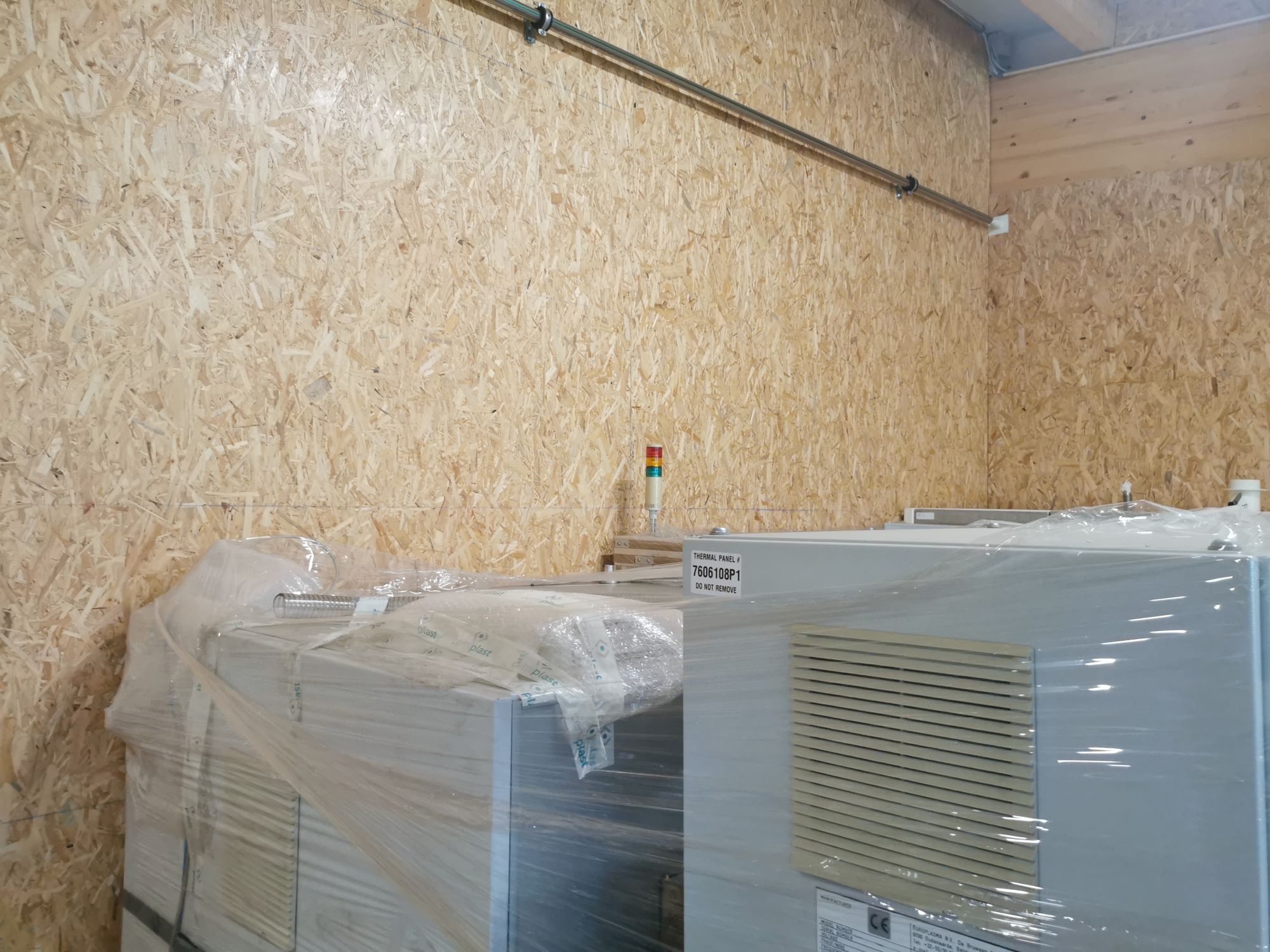 Used Europlasma CD 900 Manual load Plasma Cleaner