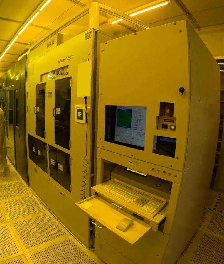 Used 2006 NIKON NSR 2005 i 12 D i-Line Stepper