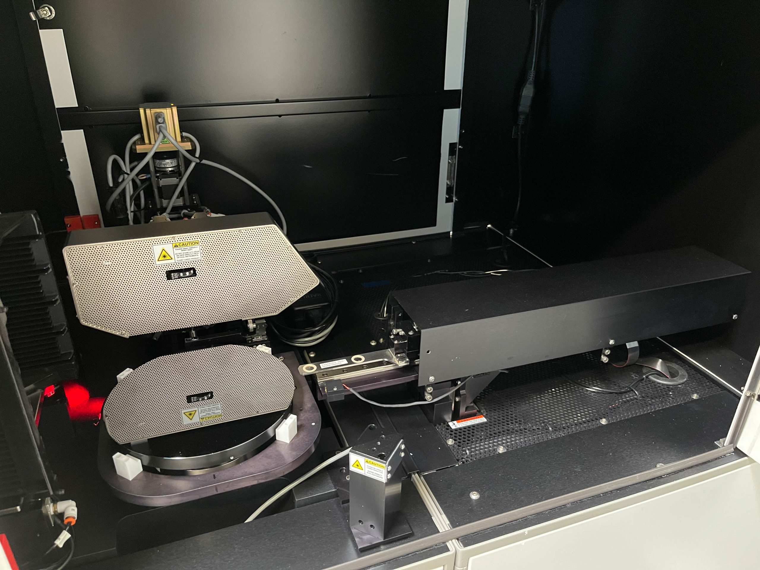 Used 2004 KLA-Tencor Candela C 2 Surface Analyzer