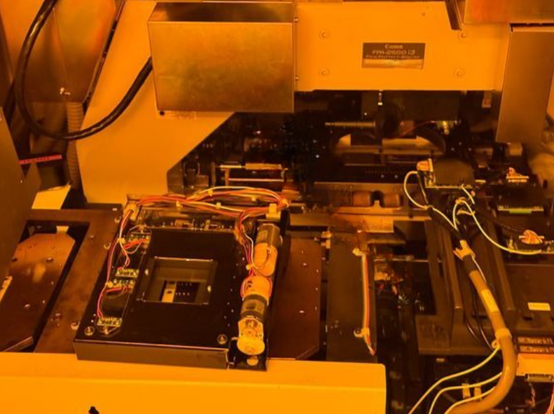 Used 1994 Canon FPA-2500i3