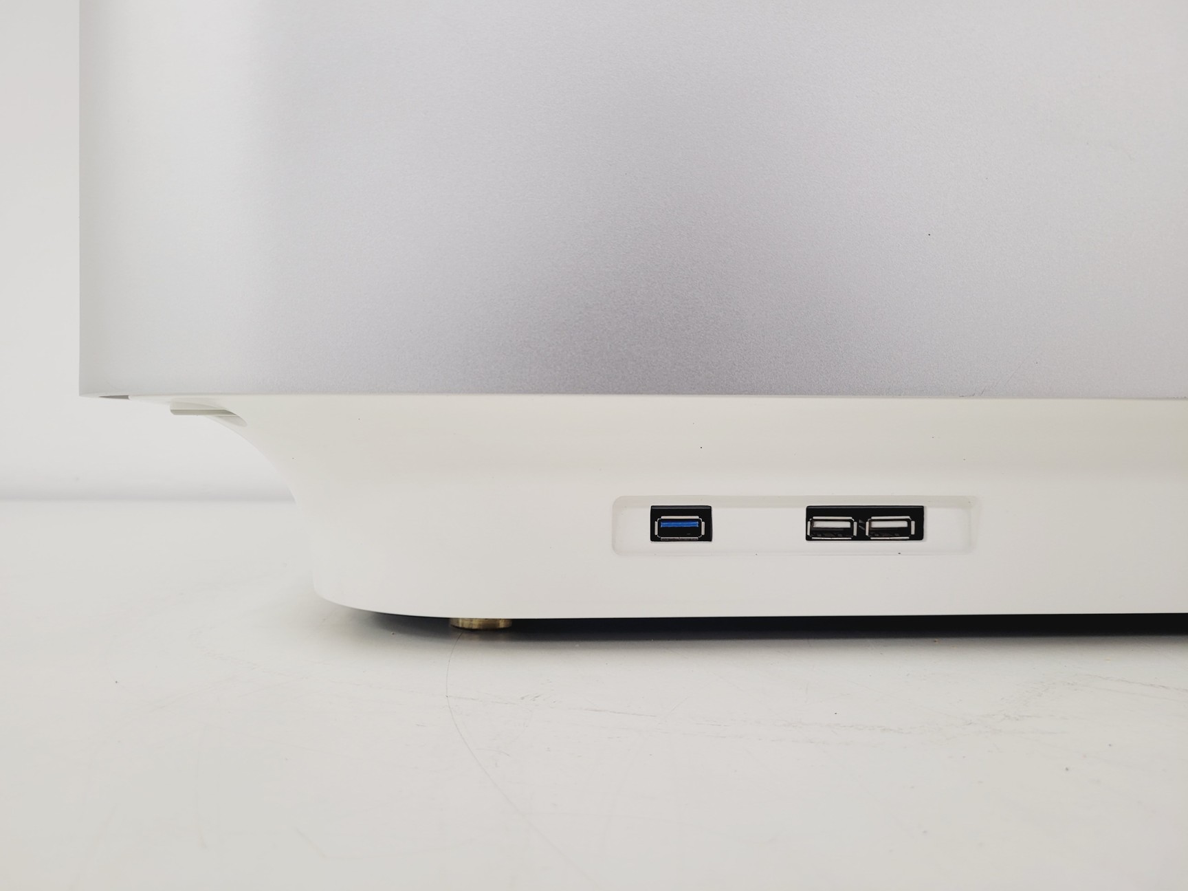 Used 2020 Illumina NextSeq2000 Next Generation Sequencer 2020 Lab