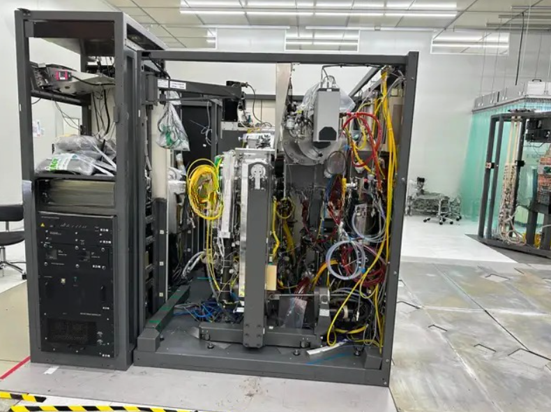 Refurbished 1999 Axcelis (Eaton) NV GSD-HE Ion Implanter