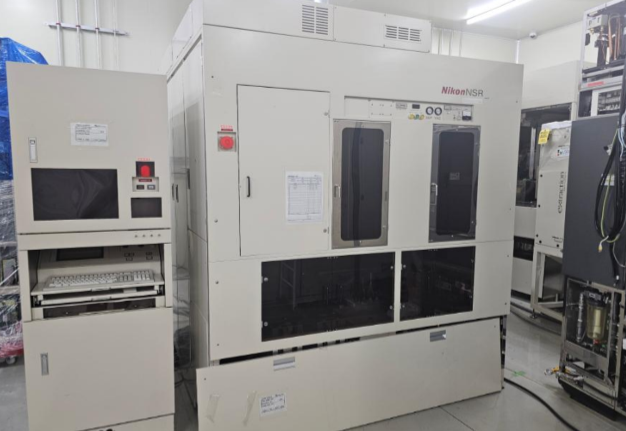 Used 1996 NIKON i12D