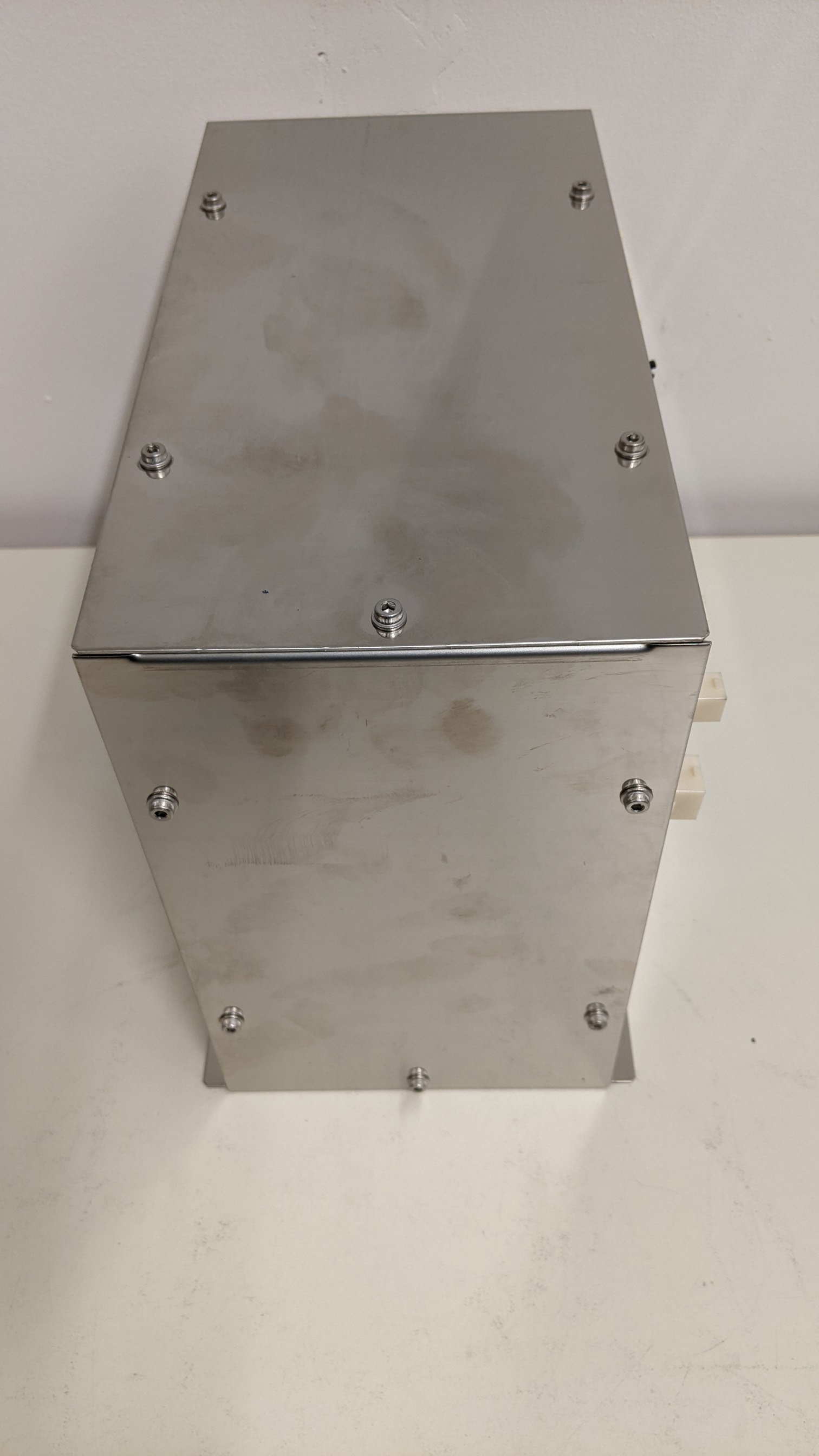 Used DAINIPPON SCREEN MFG CO LTD 2VCB0761 Power Box