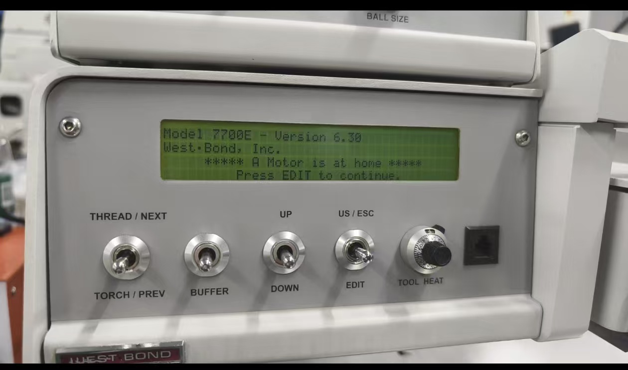 Used WESTBOND 7700E  Bonder