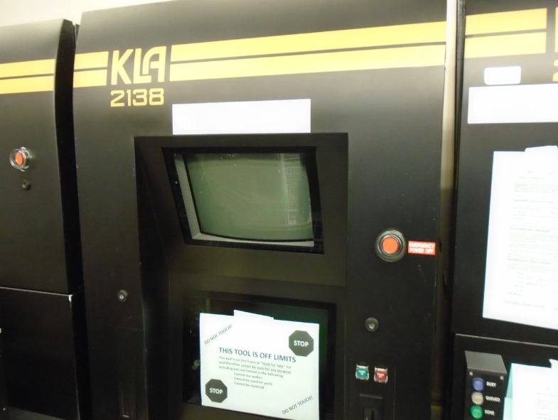 Used 1998 KLA-Tencor KLA 2138