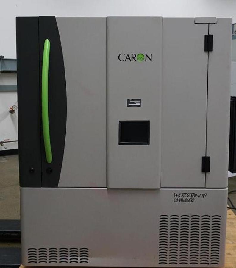Used Caron 6540-1 Photostability test chamber