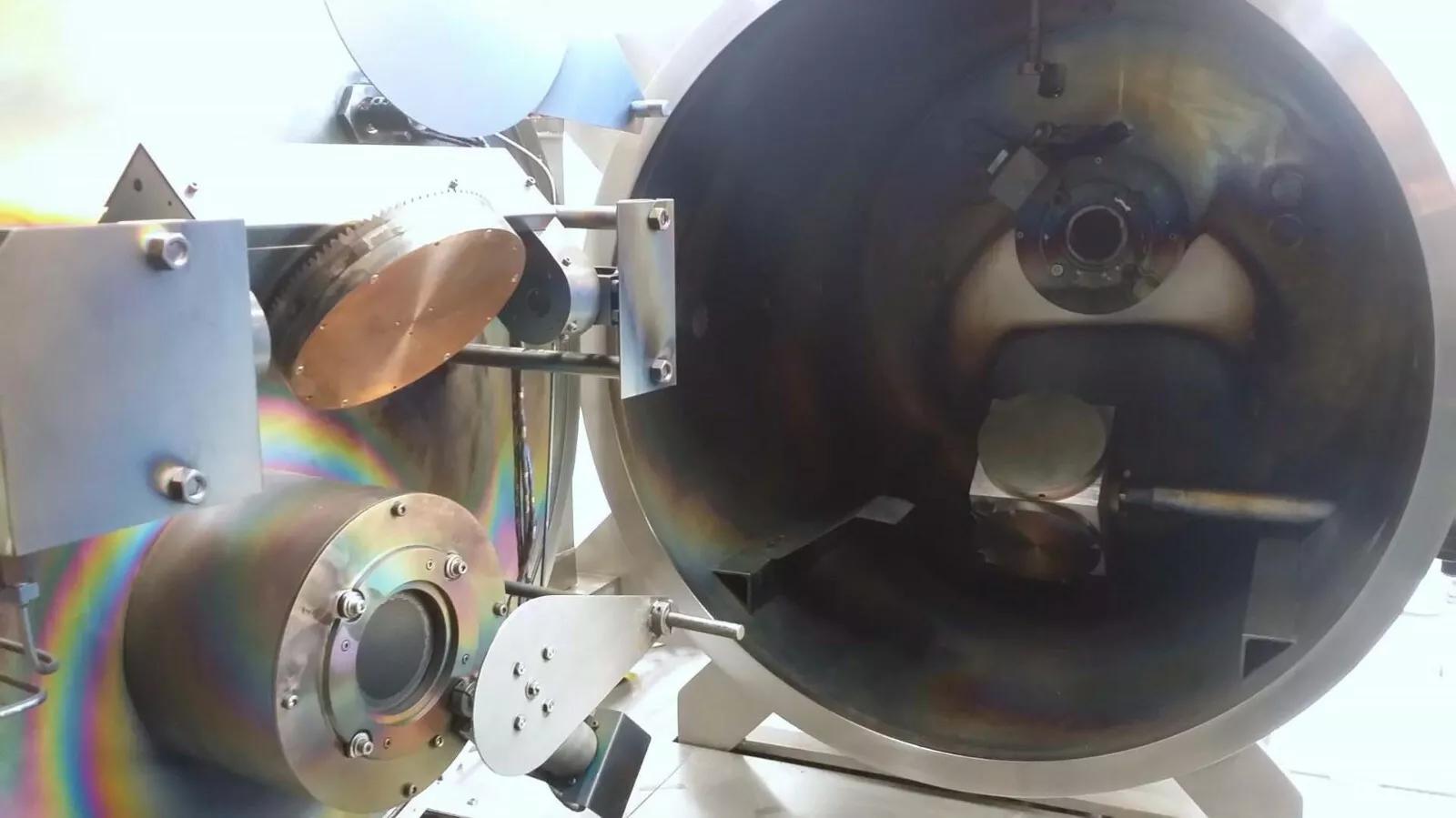 Used Veeco  spector iontech HBDG ion assist ion beam sputtering system IBAD thin film