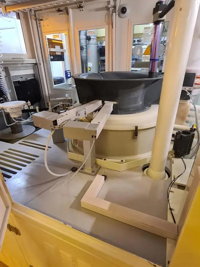 Used 2002 SEZ SP304