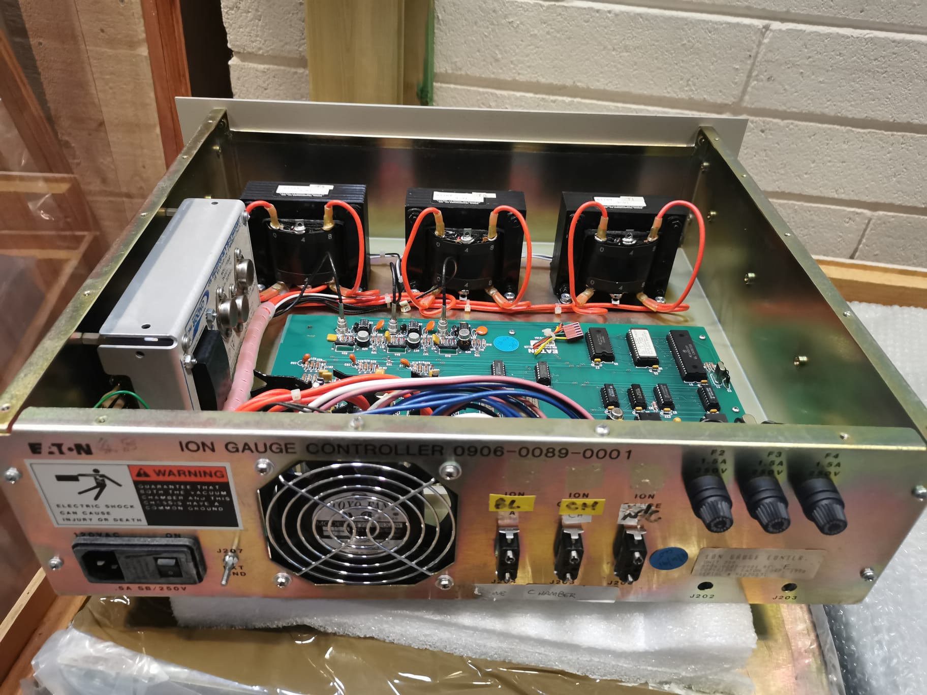Used Eaton Nova 6200AV ÍON GAUGE CONTROLLER