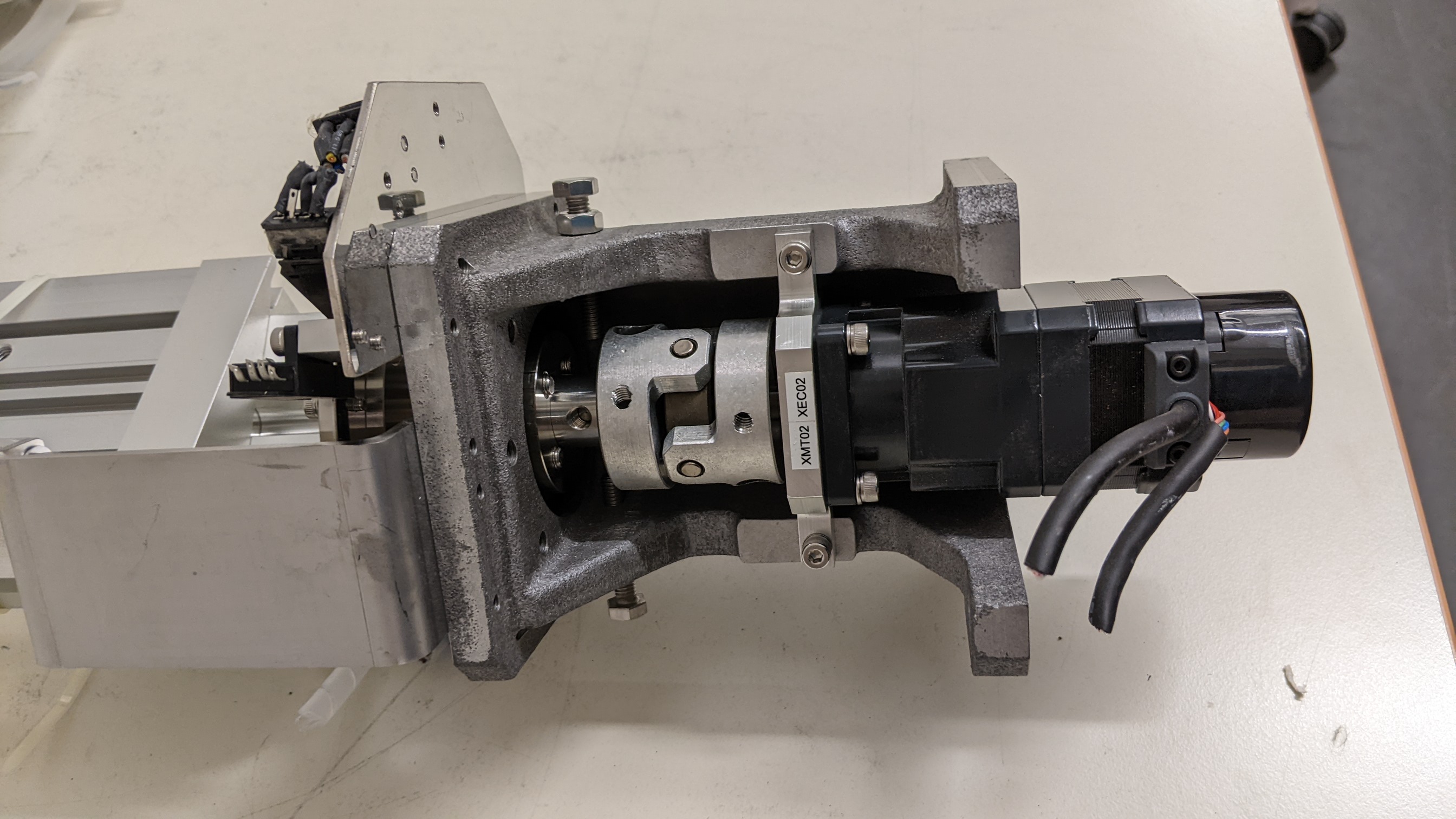 Used SMC & Oriental Motor Co., Ltd. MGP Compact Guide Cylinder / VEXTA 5 Phase Stepping Motor