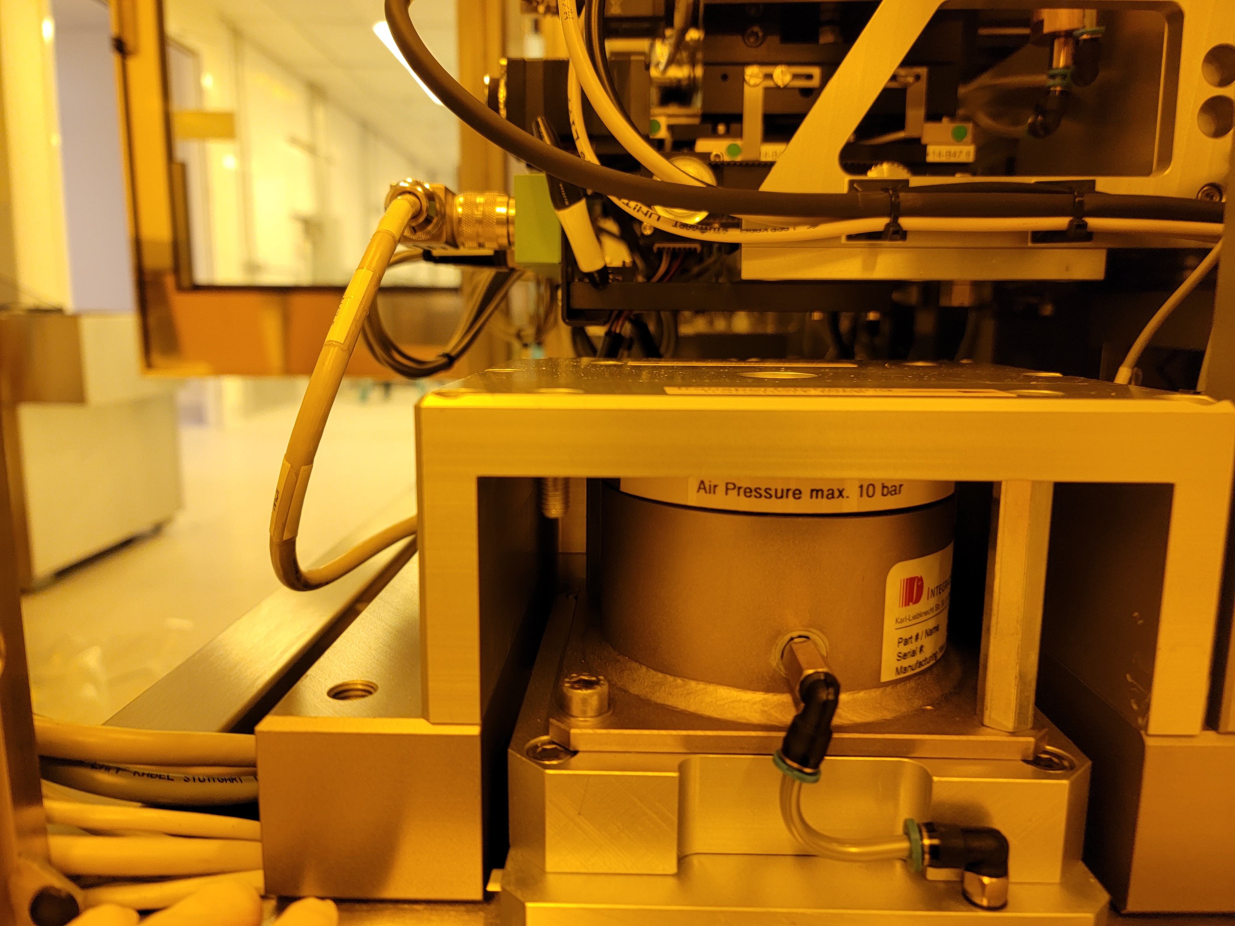 Used Suss Microtech MA-200 Compact Mask Aligner