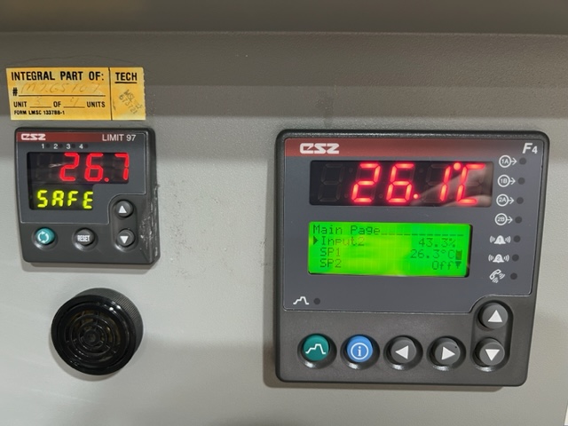 Used Cincinnati Sub-Zero Temperature Environmental Chamber ZHS-8-1-1-H/AC