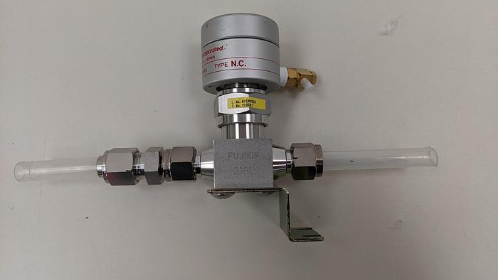 Used Fujikin Incorporated 316L Type N.C