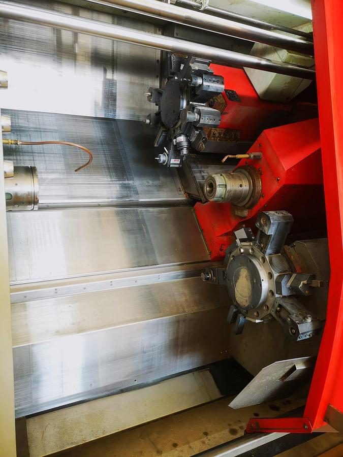 Used CNC-Dreh- und Fräszentrum EMCO Hyperturn 665 MC Plus